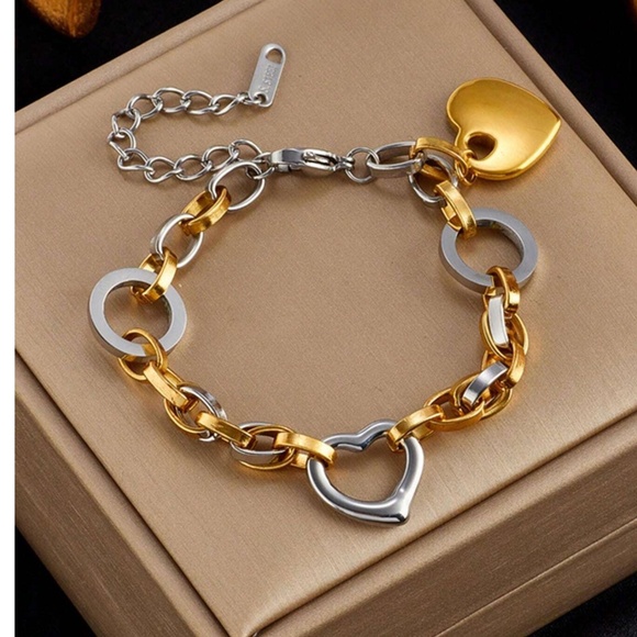 Luxe Gold Silver Tone Titanium Steel Chunky Heart Statement Bracelet - Picture 2 of 5